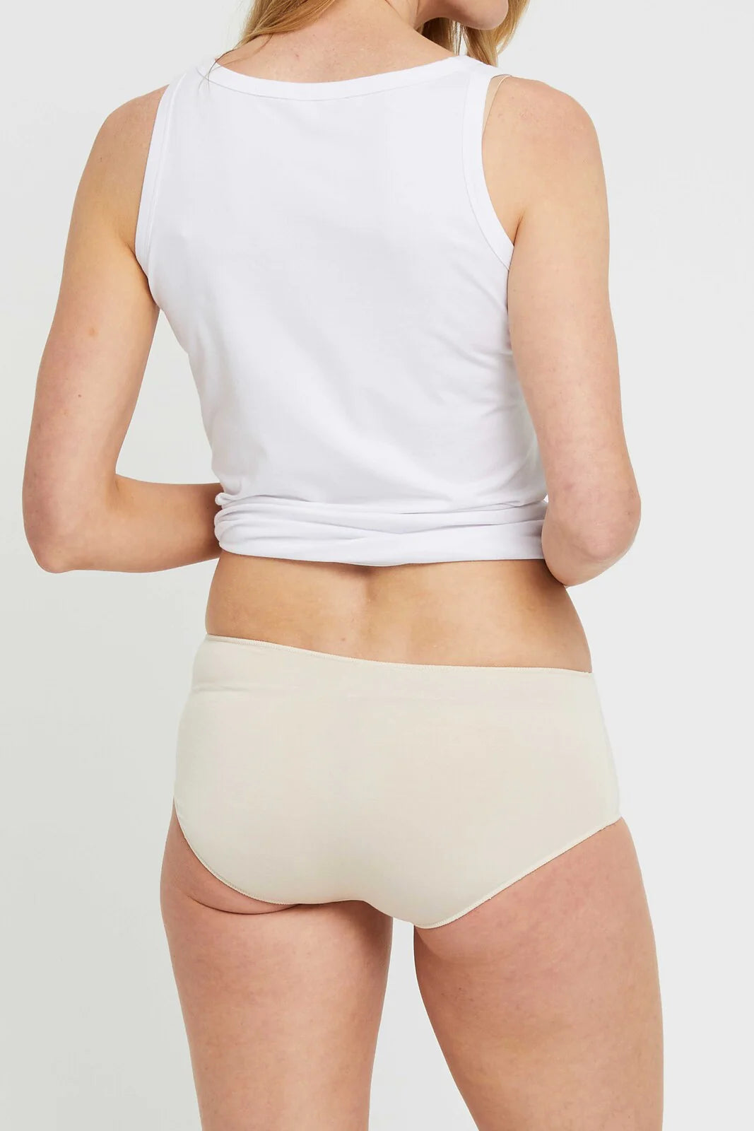"Bamboo women's underwear in beige: Soft, eco-friendly comfort for everyday wear."