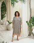 Stay chic and comfortable in our long lattice print kaftan. Perfect for lounging or special occasions. Don’t miss out – order yours today!