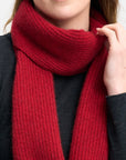 Add a touch of warmth to your outfit with our red-rust scarf. Soft, stylish, and perfect for every season.