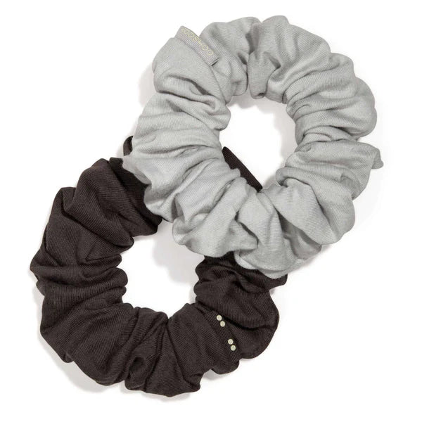 Add a touch of eco-luxury to your hairstyle with Kooshoo's artisan hair scrunchie. Sustainable fashion at its finest.