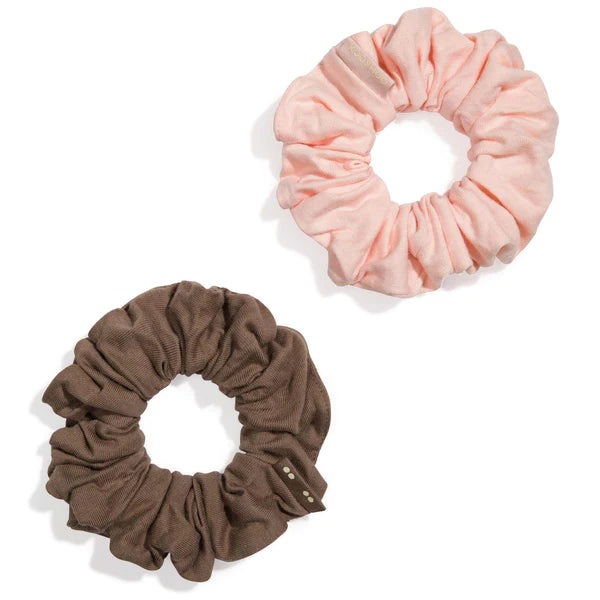 Experience the comfort and style of Kooshoo's organic hair scrunchie. Your hair's new best friend awaits. Shop now!