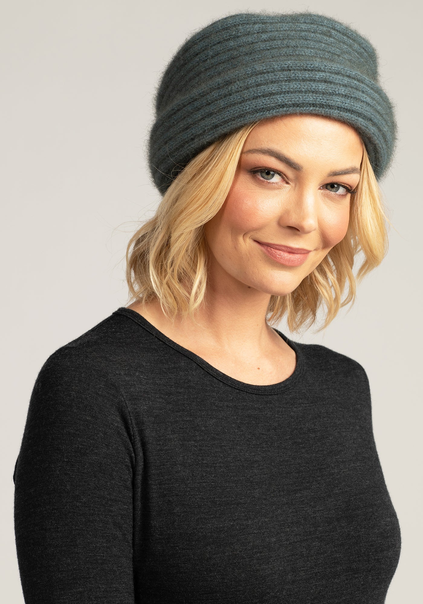 Stay cozy in style with our Merino Knit Beanie. Warmth meets fashion in classic grey. Shop now!