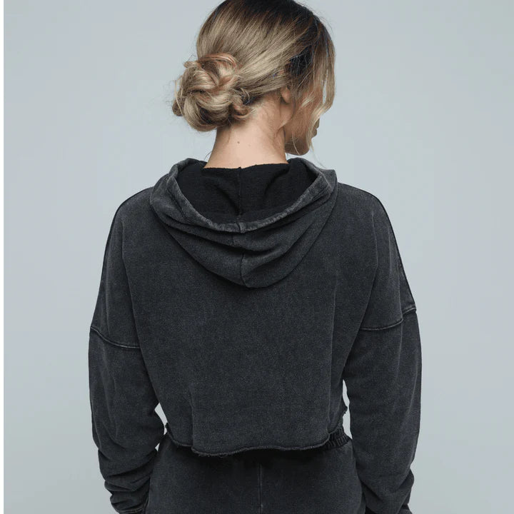 Elevate your casual look with our cropped hemp hoodie. Eco-friendly fashion at its finest. Buy yours today!