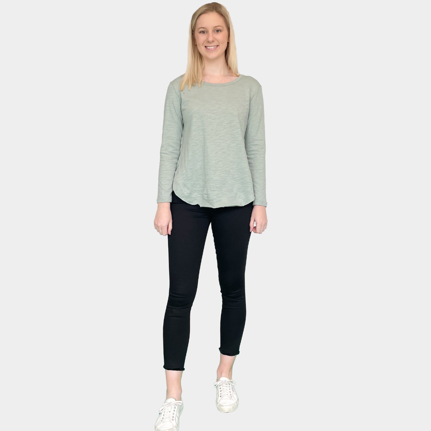 Experience ultimate comfort with our sage green bamboo full-sleeve t-shirt. Eco-friendly, breathable, and stylish. Perfect for any wardrobe. Buy yours today!