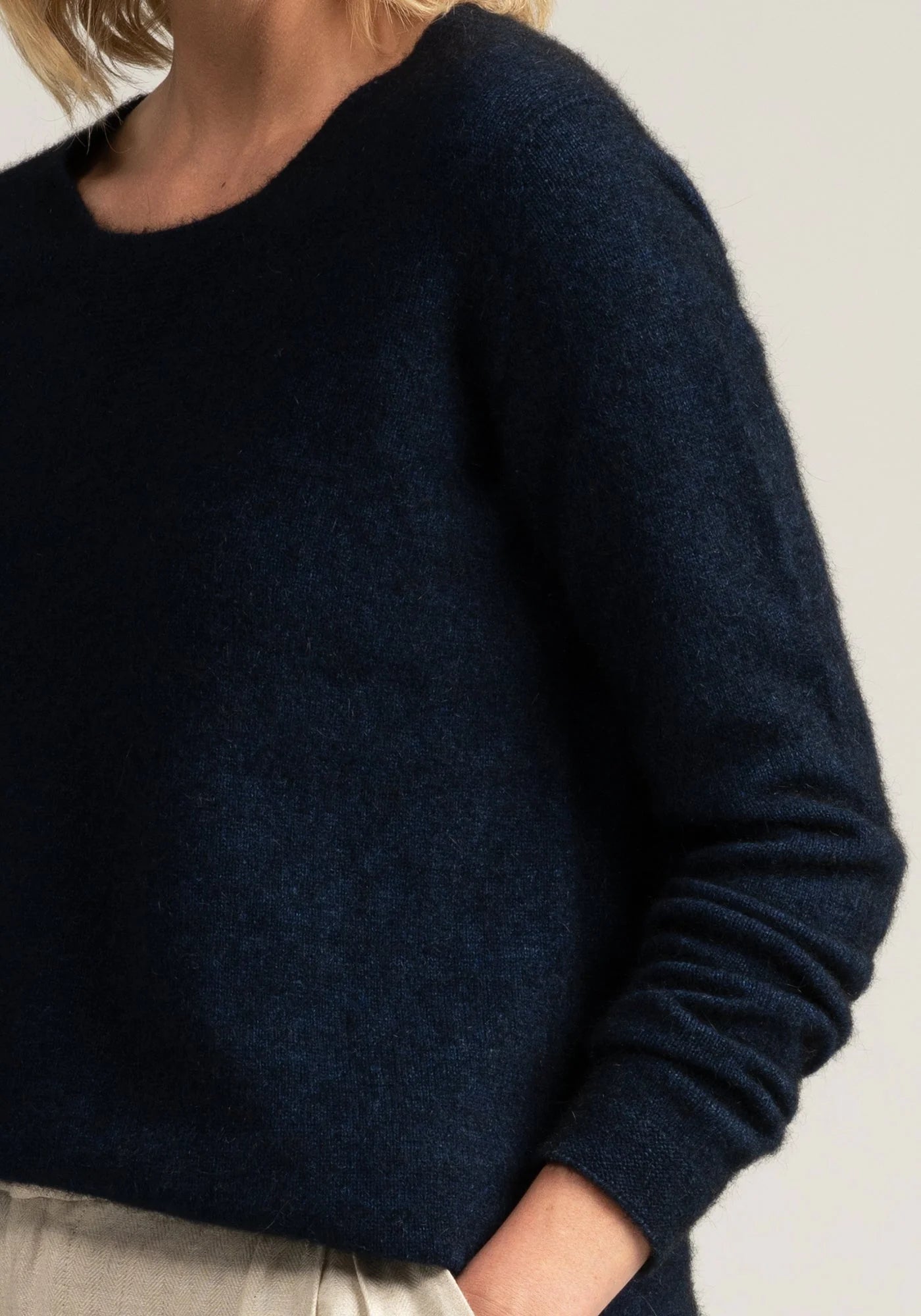 Stay cozy and stylish in our pure merino wool navy blue sweater. Luxurious warmth, timeless design—perfect for any occasion. Shop now for premium quality!"