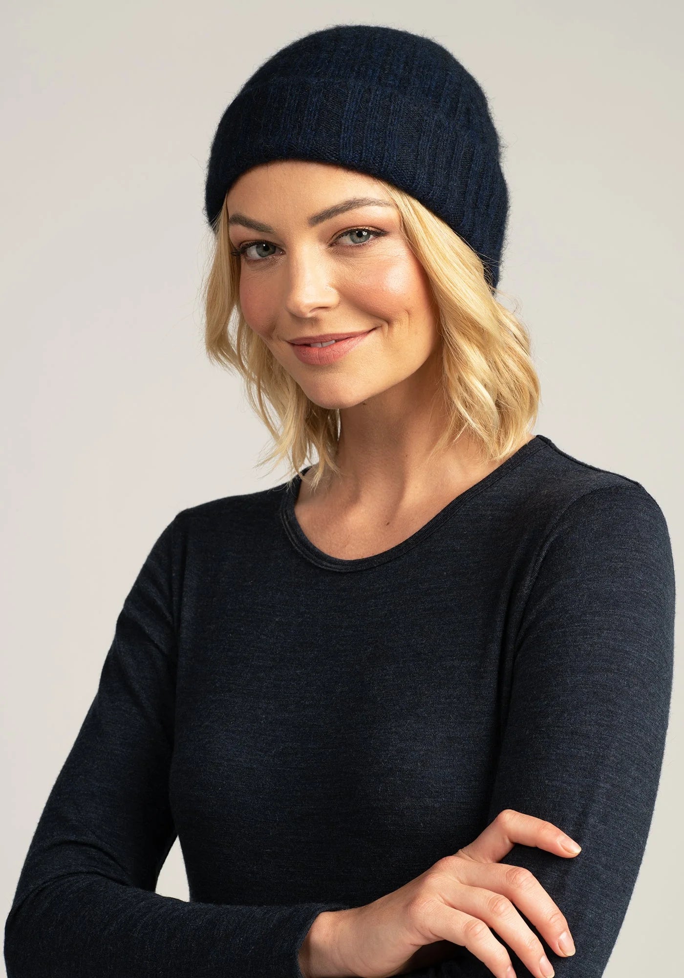 Beat the chill with our merino wool ribbed beanie. Soft, cozy, and oh-so-stylish!