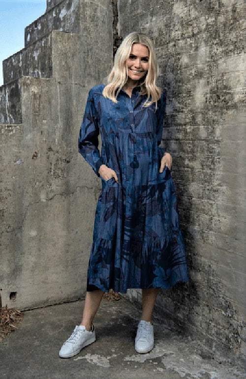 Effortless elegance awaits! Slip into our cotton blue maxi dress for instant charm. Perfect for any occasion. Shop now!