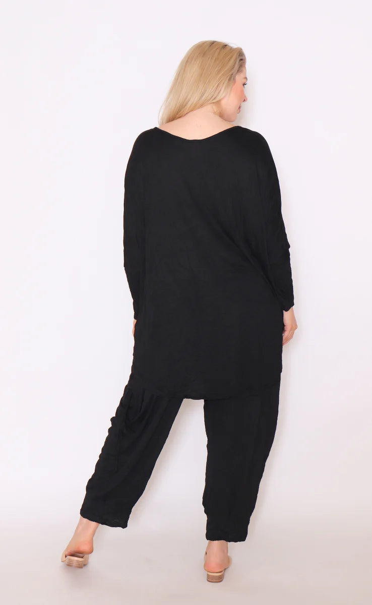 &quot;Elevate your wardrobe with our plus-size black cotton top. Perfect fit, full sleeves, endless style. Grab yours today!&quot;